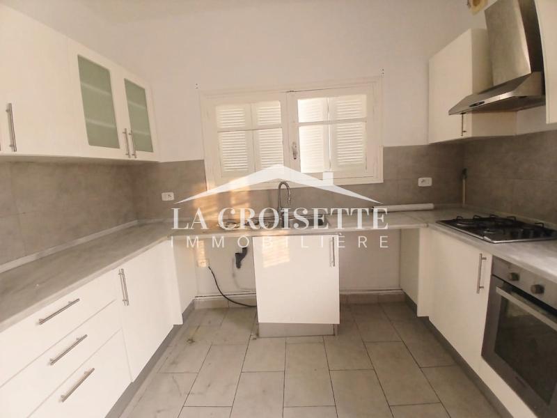 Rez-de-chaussée S+3 vue sur mer à La Marsa